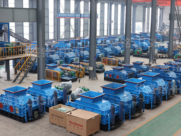 硅锰合金破碎机,硅锰合金齿辊粉碎机价格,硅锰合金双齿辊破碎机厂家,锰合金齿辊机型号