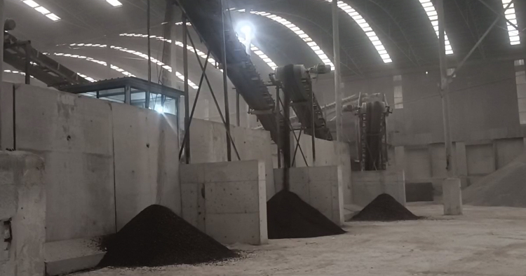 蓝冠注册双齿辊破碎机 铣刨料破碎机 铣刨料破碎筛分一体机 沥青路面破碎机 蓝冠注册双齿辊破碎机 铣刨料破碎机 铣刨料破碎筛分一体机 沥青路面破碎机