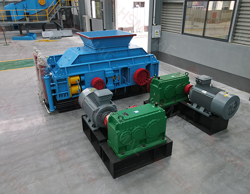 全自动液压对辊制砂机,液压对辊制砂机厂家,对辊制砂机价格,全自动液压对辊破碎机型号 