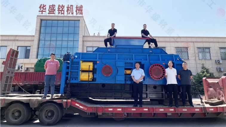 对辊移动制砂机